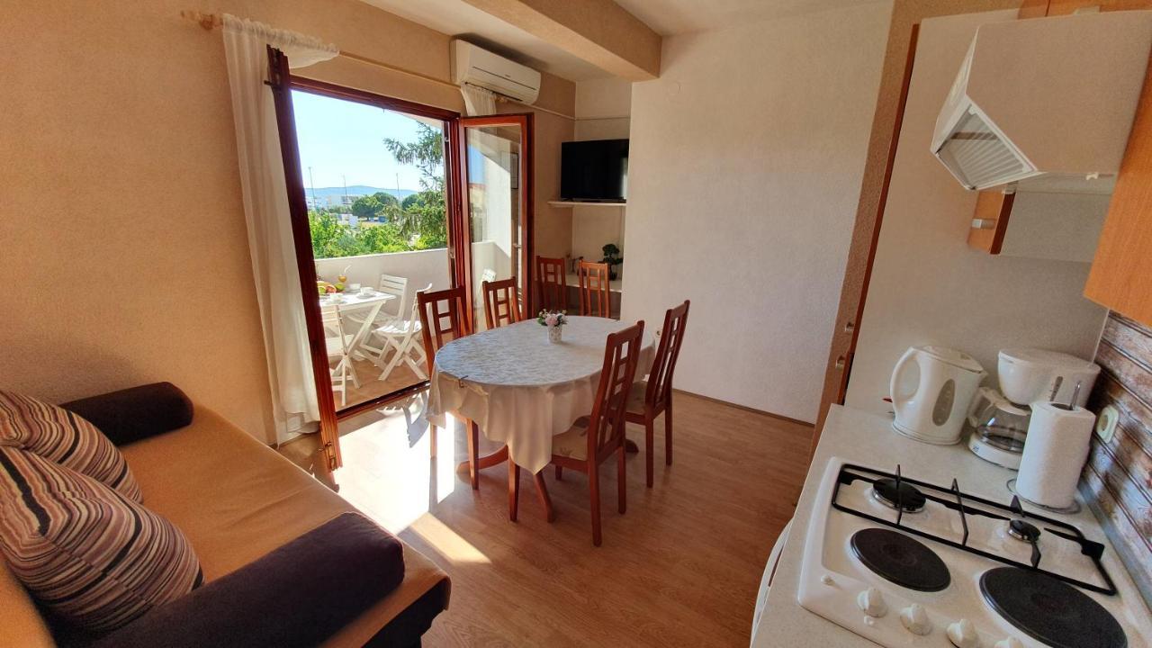 Apartments Sime Sukošan المظهر الخارجي الصورة