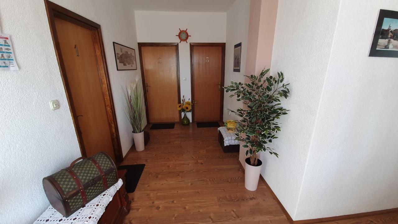 Apartments Sime Sukošan المظهر الخارجي الصورة